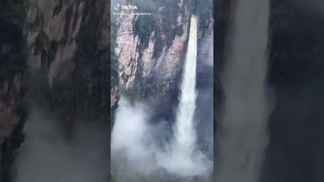 Самый большой водопад в мире - Анхель