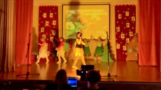 Театральная сценка в школе смотреть онлайн