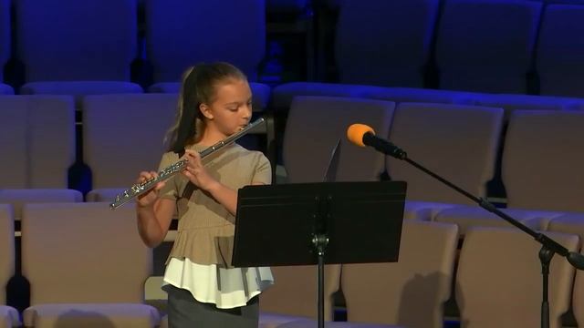 Мир вам - соло на флейте исполняет Кифяк смотреть онлайн