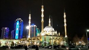 Вечерний азан у мечети Сердце Чечни | январь 2020, Грозный