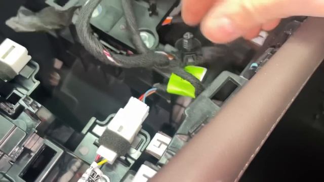 Chery Tiggo 8 Pro Max 2023. Шумоизоляция пола. Инструкция с разбором. смотреть онлайн