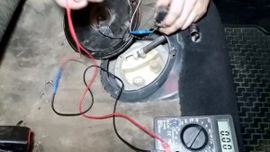 Ремонт BMW E39, на приборной панели выгорела масса, не работает прибор показания уровня топлива