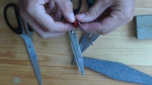 Заточка ножниц в домашних условиях. Если ножницы не режут. Как заточить ножницы правильно