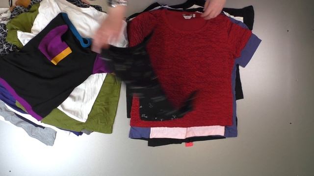 лот 1922 Футболки майки женские крем (7,3 кг, 8400 руб, 54 шт, 155 рую/шт) смотреть онлайн