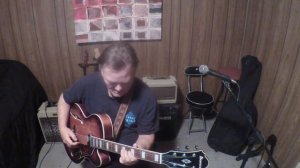 Jamming on the Ibanez Artcore