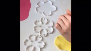 Пион из моделирующего шоколада,часть 1