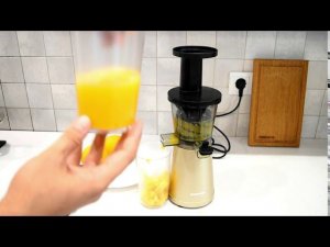 Обзор REDMOND RJ-930S. Лучшая шнековая соковыжималка за адекватные деньги