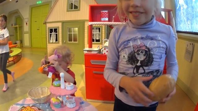 ДЕТЕСКИЙ ИГРОВОЙ МУЗЕЙ  MIIAMILLA В КАДРИОРГЕ. ТАЛЛИНН.