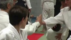 Nobuyoshi Tamura demonstrates techniques