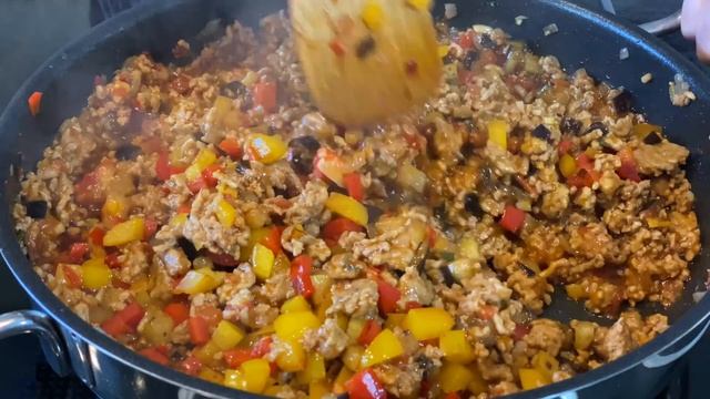 Чили кон Карне Сендвич/Очень быстро и Вкусно/Рецепт от Элины смотреть онлайн