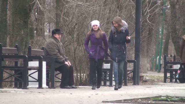 Пранк: Безумная бабка / prank crazy grandma смотреть онлайн