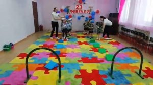Музыкально-спортивное развлечение для детей средней группы к 23 февраля «Наши смелые мальчишки»