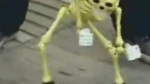 скелет танцует:)