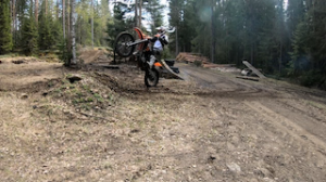 Хард эндуро, мотокросс, отжигаем на KTM, тренировка баланса на мотоцикле