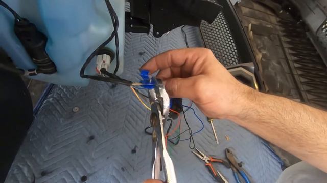 Installing RTR Grille On My 2020 5.0 Mustang GT!!! (How To) смотреть онлайн