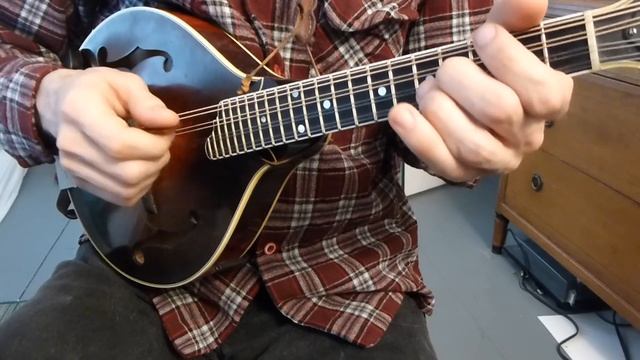 Swallowtail Jig (With Tabs) - Mandolin Lesson смотреть онлайн