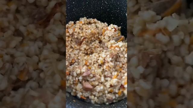 Быстро и вкусно? лук, морковь, тушенка, перловка смотреть онлайн