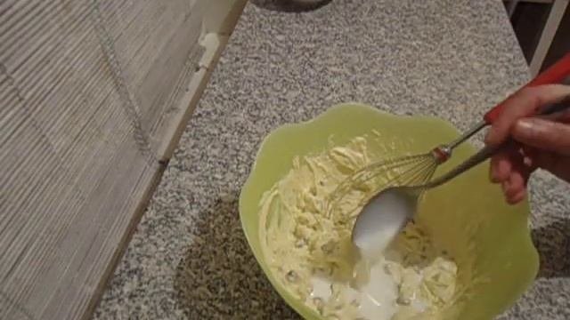 Очень вкусный пирог с изюмом легкий рецепт