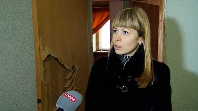 Благовещенскую семью выселили из трехкомнатной квартиры за долги