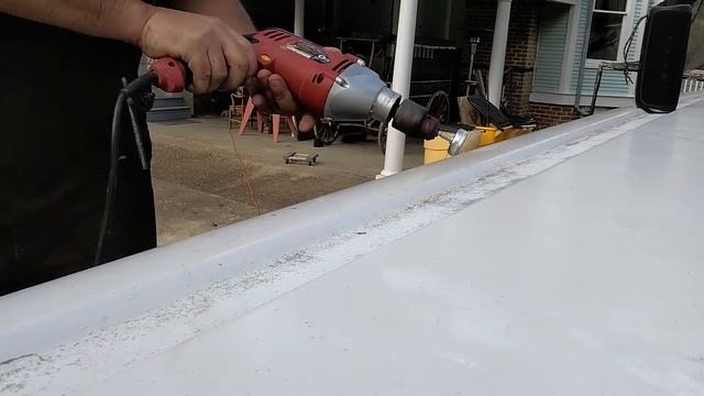 Ford E350 Van Life Day 27 Rust Paint Battery Problem смотреть онлайн