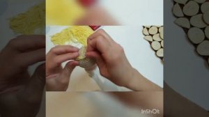 Как пришить волосы из пряжи вязаной игрушке.