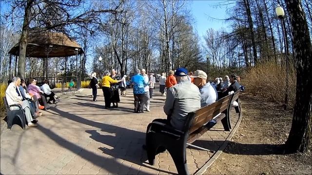 Как зажигают пенсионеры ! смотреть онлайн