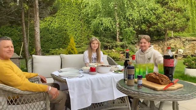 🟨🟡САМОЕ ГЛАВНОЕ В ЭТОЙ ЖИЗНИ - НАБЫТЬСЯ ВМЕСТЕ🟨🟡. ДЕНЬ ОТЦА. 2023.06.04 смотреть онлайн