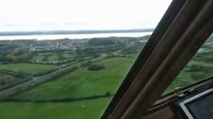 Вид из кабины командира самолета Boeing 747 посадка большого лайнера. Самолет вид из кабины пилота