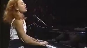 Tori Amos "Cornflake Girl" (1994)