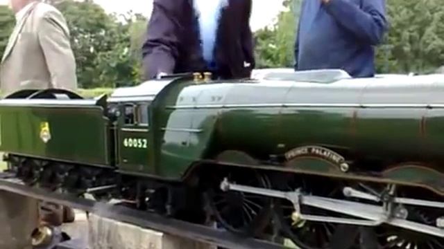 Мини Поезд на пару смотреть онлайн