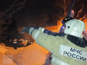 Пожар уничтожил дом многодетной семьи