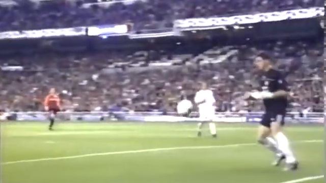 Champions League 2002/03: Real Madrid VS AS. Roma (30/10/2002) ● PARTIDO COMPLETO смотреть онлайн