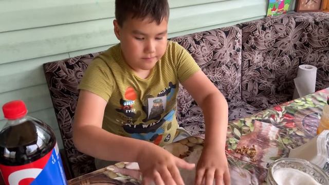 Как легко расколоть грецкий орех! Лайфхак!