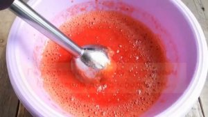 Консервирование ягод. Клубничный джем без варки на зиму