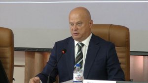 Олег Полумордвинов выступил перед депутатами с ежегодным отчетом