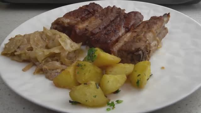 Вкусный ужин !Рёбрышки свинины с овощами