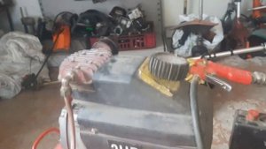 Компрессор Forte FL-24 не качает давление.