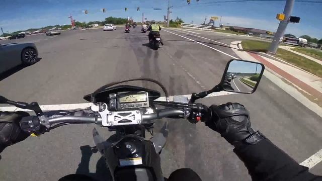 FIRST SUPERMOTO RIDE 2016 DR-Z400SM!!!! смотреть онлайн