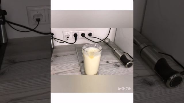 Погружной Блендер в действии смотреть онлайн