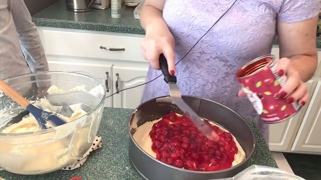 Пирог с вишней смотреть онлайн