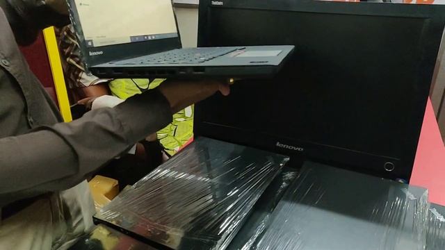 t-series lenovo laptop T-450s | Cheapest Laptop Market | Laptop warehouse in Mumbai | world compute смотреть онлайн