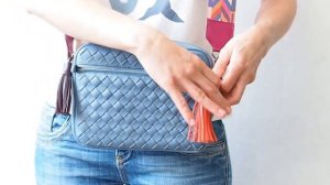 Crossbody Pocket blue