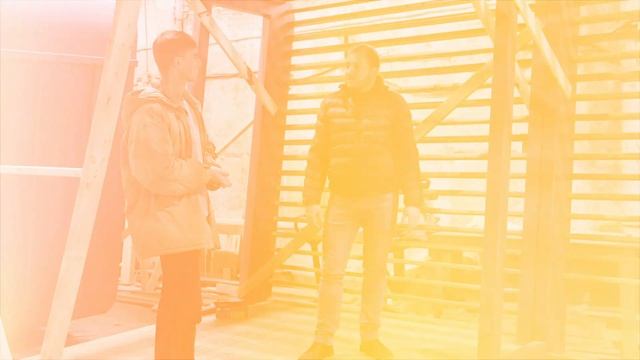 Производство. Взгляд изнутри. Посмотрим на сборку модульных домов и зададим нужные вопросы. смотреть онлайн