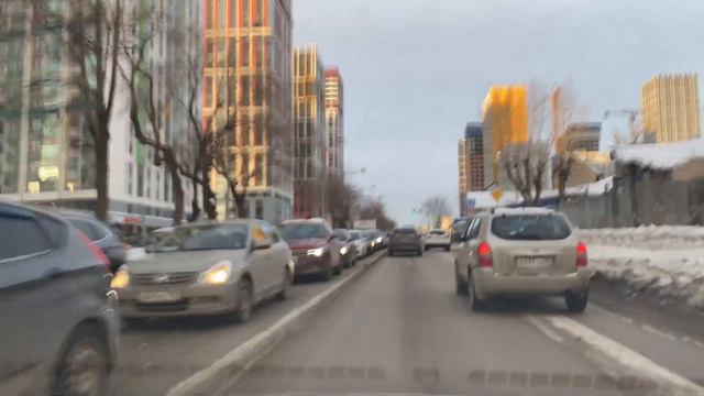 Военные базы Екатеринбурга и улица Московская  Почему центр не чищен от снего? АЛЛО!