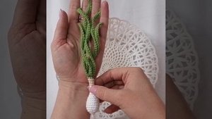 вязаный зеленый лук.mp4