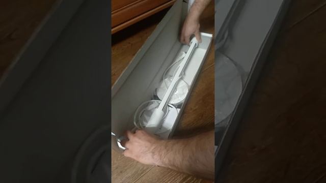 Распаковка Бактерицидный облучатель SM Technology из Rozetka смотреть онлайн