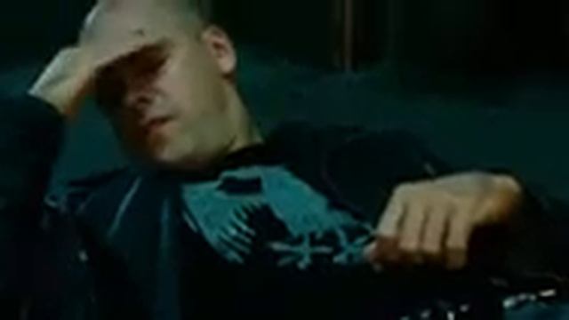 Бійка в тюрмі смотреть онлайн