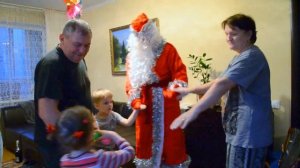 Дед мороз принес нам подарки.