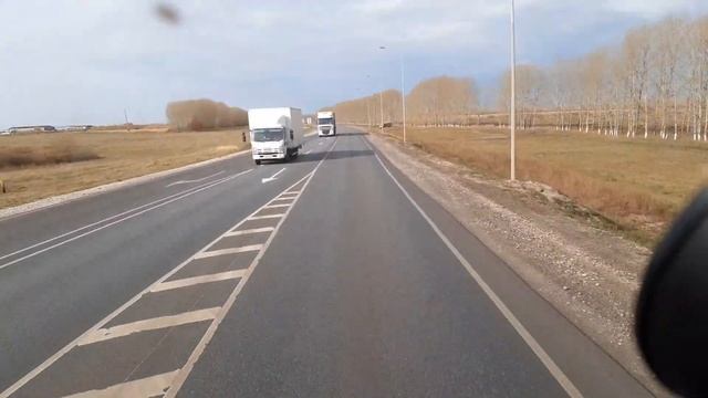 Как правильно проходить повороты на фуре. Вариант. смотреть онлайн