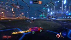 Playing rocket league tournaments and private matches with viewers